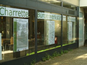 Das Charrette-Büro im Staaken-Center direkt am Beginn der "Flaniermeile"